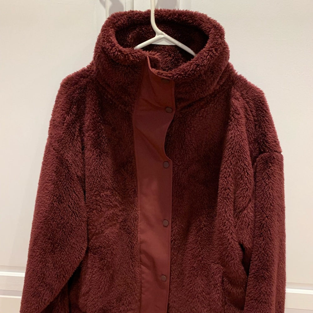 Women’s Eddie Bauer plush